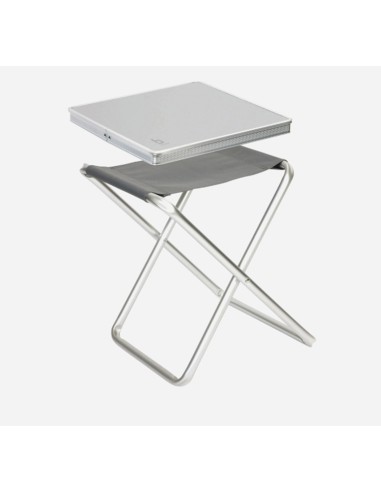 Tabouret pliant + table grise. Bo-Camp